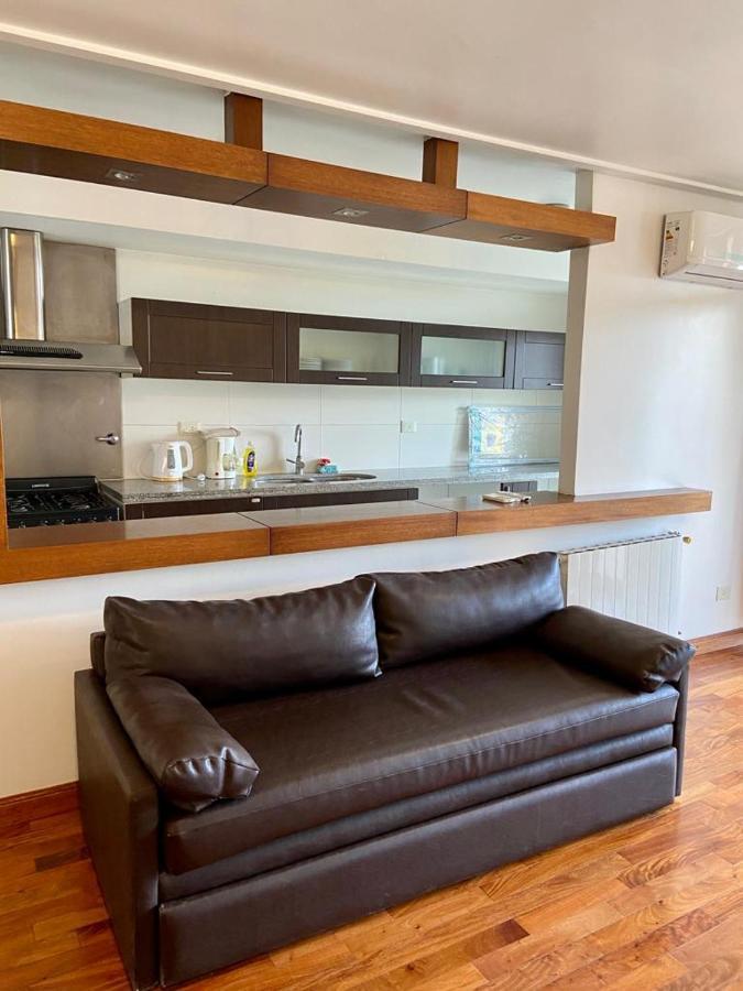 Departamentos De Categoria, Santa Fe Y Alberti Apartment